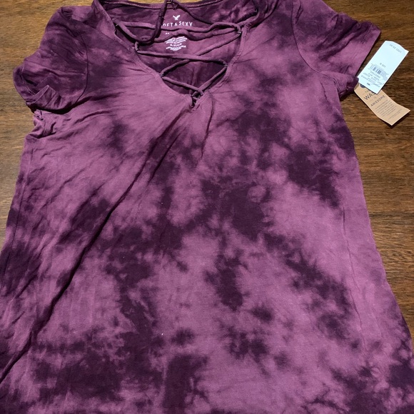 AEO shirts - Picture 3 of 6